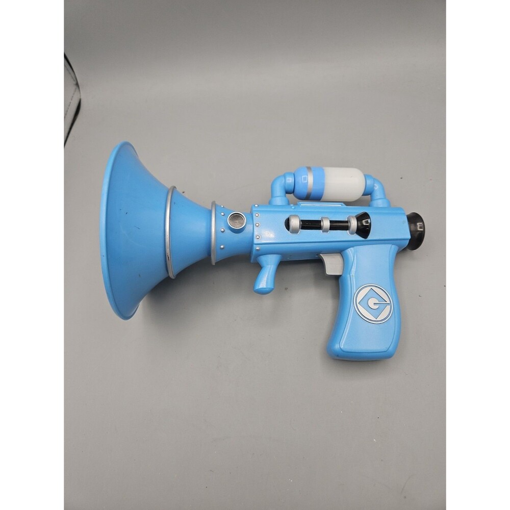 Despicable Me 3 Minion Fart Blaster Gun Blue Toy Lights Sounds Noise 9"